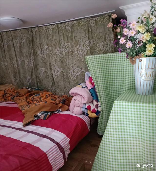 深圳一户人家的蜗居火了面积虽小层高却能切一层半做出双卧室(图10)
