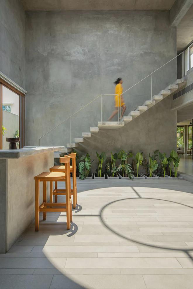 如何用混凝土凯发国际传递静谧温暖的感觉？