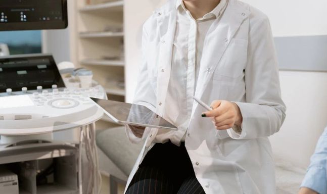 专访刘辉:亲身证明低碳的安全性是将它用于临床的底气(图10)