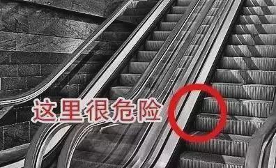 事发上海一商场!母亲低头看手机3岁幼童高坠致四肢瘫痪!由谁承担?(图3)