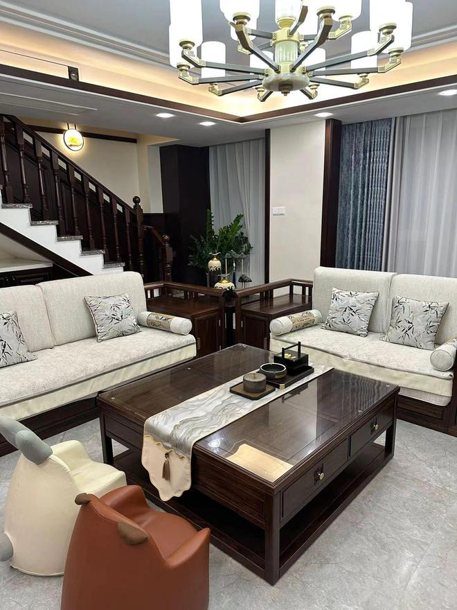 凯发国际新中式使空间更加具有文化内涵和艺术气息