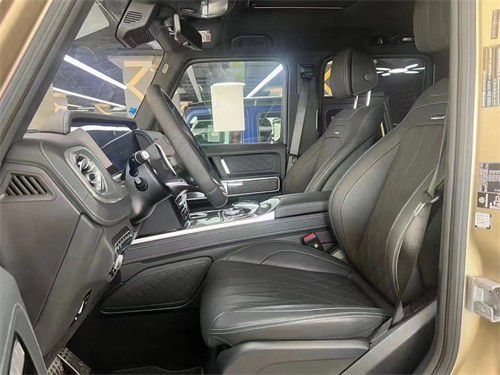 24款奔驰G634X4现车多台价格跌破320万(图3)