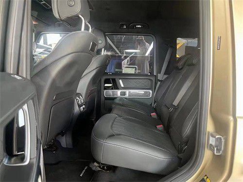 24款奔驰G634X4现车多台价格跌破320万(图6)