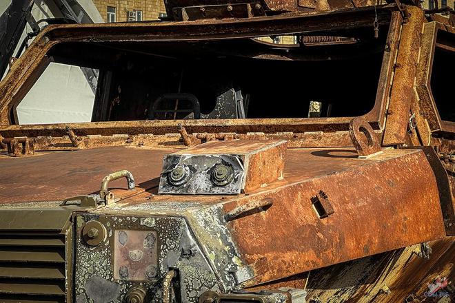 俄国“莫斯科”的露天战利品技术装备展(图3)