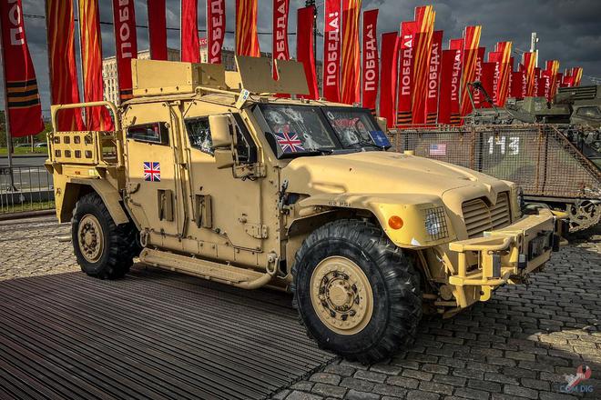 俄国“莫斯科”的露天战利品技术装备展(图7)