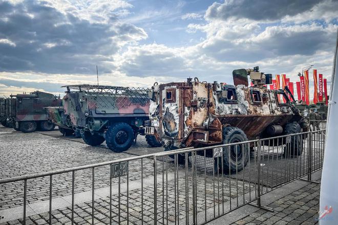 俄国“莫斯科”的露天战利品技术装备展(图6)