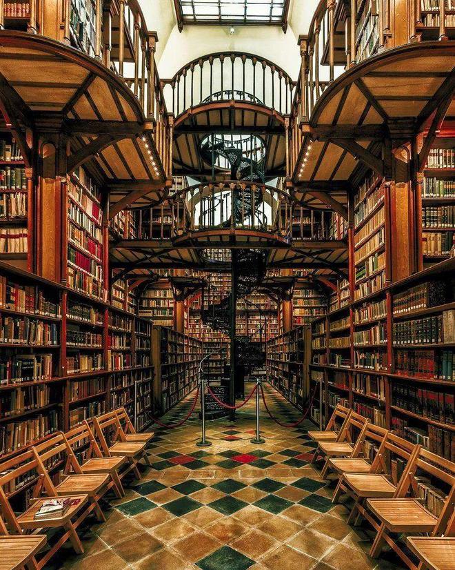 世界最美丽的一ag凯发百座图书馆(图14)