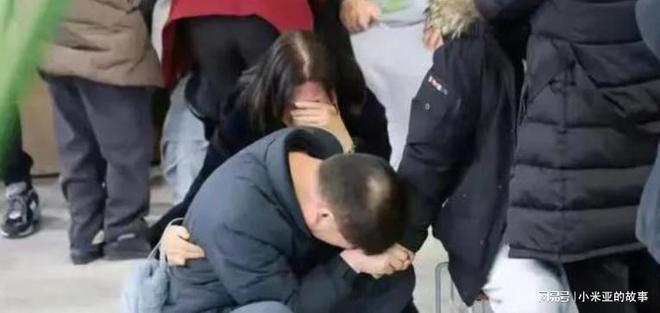 后续!韩国空难者遗体无一完整一家9口遇难在野党党首下跪(图4)