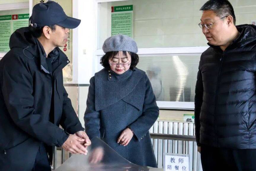 凯发旗舰厅威海市环翠区张村镇开展春季开学安全检查(图3)