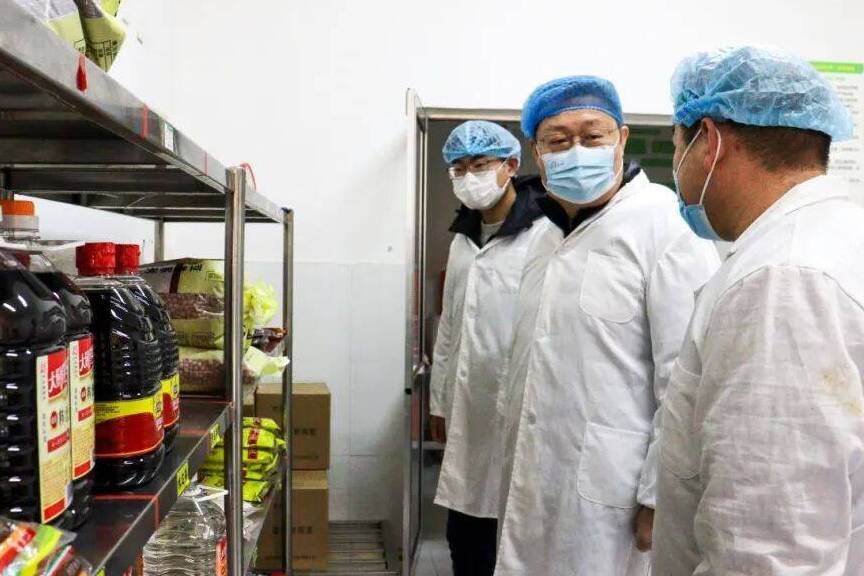 凯发旗舰厅威海市环翠区张村镇开展春季开学安全检查(图4)