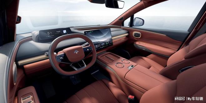 凯发国际预计售价35万剑指问界M8！昊铂HL将于3月开启预售(图4)