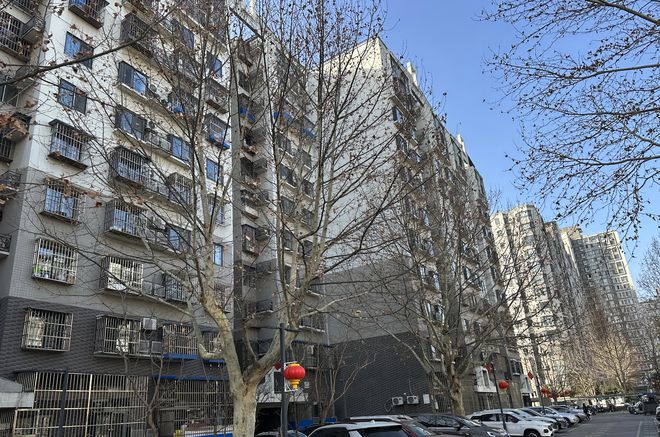 一男生在出租屋楼顶坠亡家属起诉物业索赔物业称不应担责律师分析(图3)