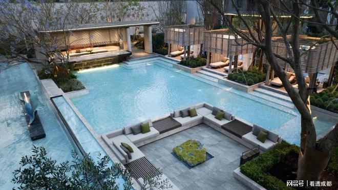 龙湖龙智造：两年领跑行业背后的“飞凯发旗舰厅轮密码”(图3)