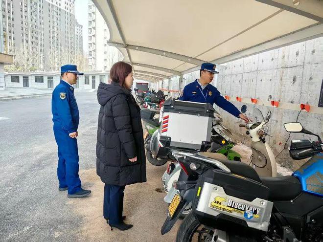 ag凯发疏堵结合、标本兼治！管好“小电驴”守护“大安全”