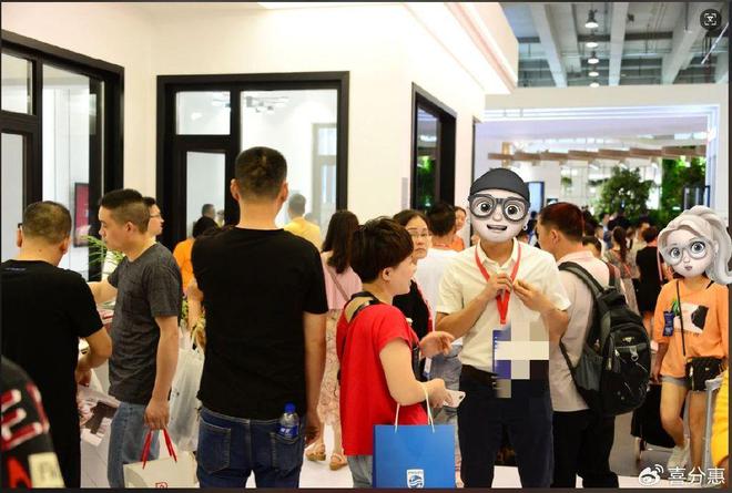 【热点聚焦】纱窗安全无小事！唐山女童坠楼事件敲响门窗安全警钟(图2)