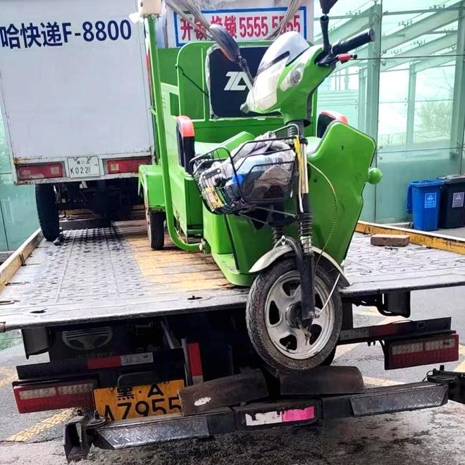 ag凯发设卡精准查处！冰城交警综合治理垃圾清运三轮车(图3)