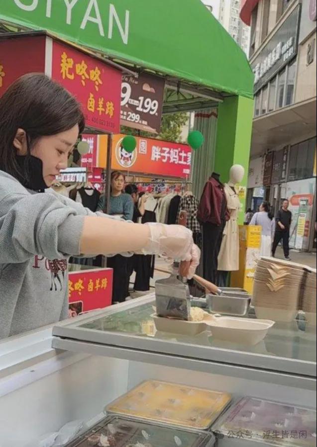 儿女坠亡四年后陈美霖仍无法做回自己靠卖提拉米苏为生(图4)