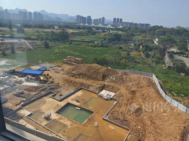 凯发国际柳州彰泰江与城业主怒了！喊话房开：“还我楼间距还我江景！”(图10)