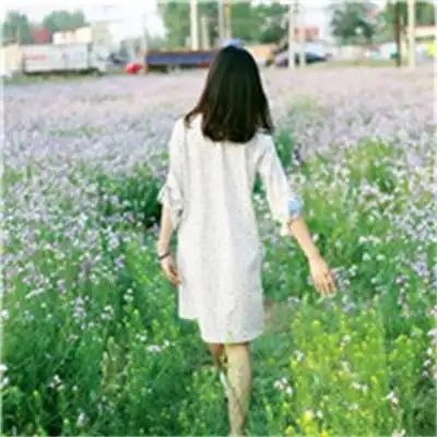 《五一游学老公给初恋儿子当爸爸》宋川云倾云巧正在接受校医(图2)