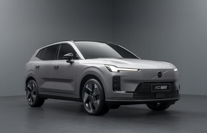 凯发国际SMA超级混动架构打造沃尔沃全新XC70发布(图3)
