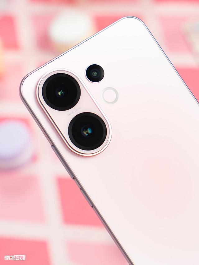 vivoS30评测：它已经达到了过去“Pro”机型的水准？(图6)