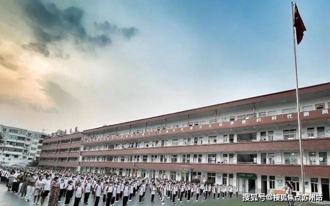 百度力荐®金色贝拉维售楼处官宣发布丨贝拉维热销风暴再度来袭！(图8)