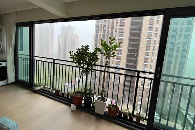 凯发国际韶关铝合金门窗厂