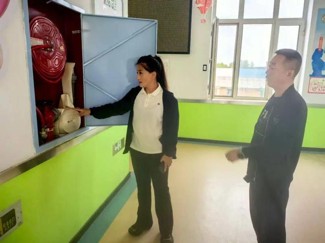 饶河农场开展幼儿园开学前安全检查(图2)