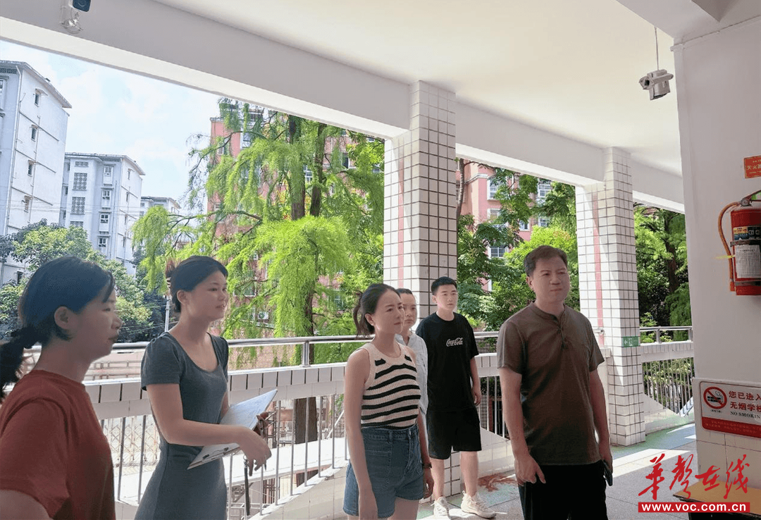 凯发国际全力筑牢校园安全防线南方第三小学开展秋季开学前校园安全隐患排查