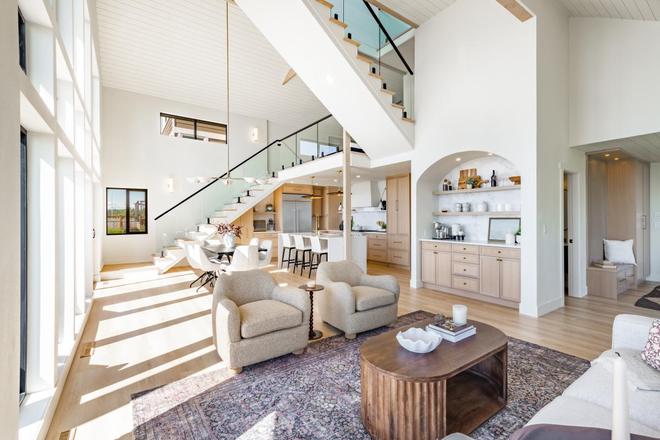 【嘉宁颂】石景山古城别墅的装凯发旗舰厅修：网红设计与实用主义如何平衡？