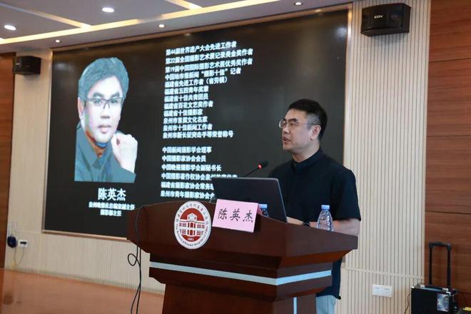 定格百年建筑之美惠世楼摄影采风靓丽出片凯发国际(图3)