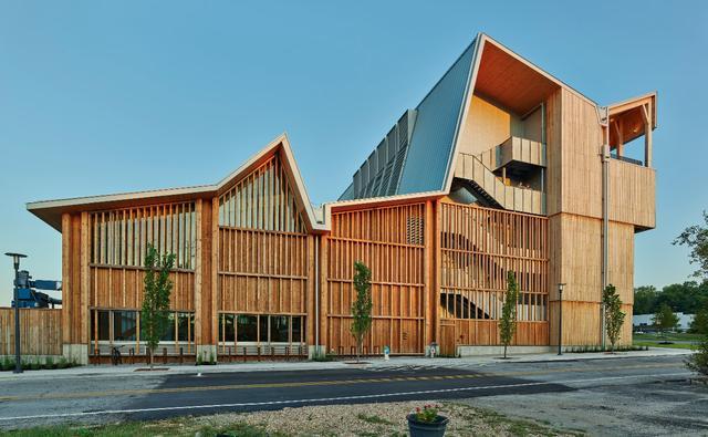 “育教于木”：美国一建筑学院教学楼因“高颜值”走红