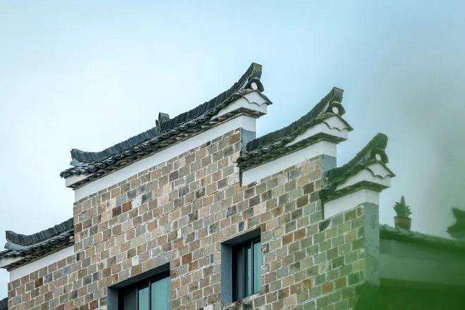 古镇都死了古镇民宿还怎么活？