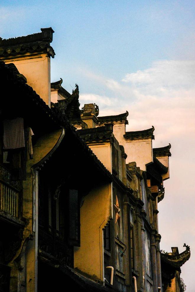 古镇都死了古镇民宿还怎么活？(图10)