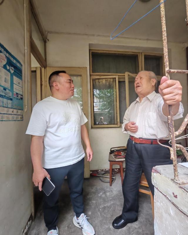 当初你舍命奔赴如今我们全力以“扶”(图2)