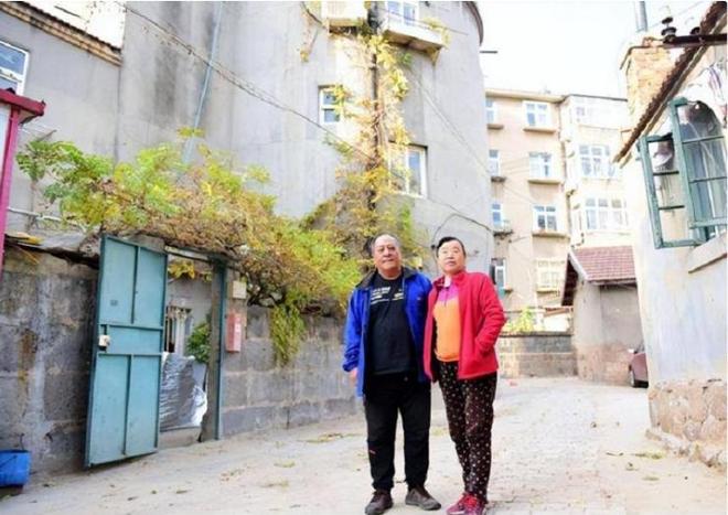 山东一家5代人住日军炮楼58年因墙体太厚耗费20年才通上暖气