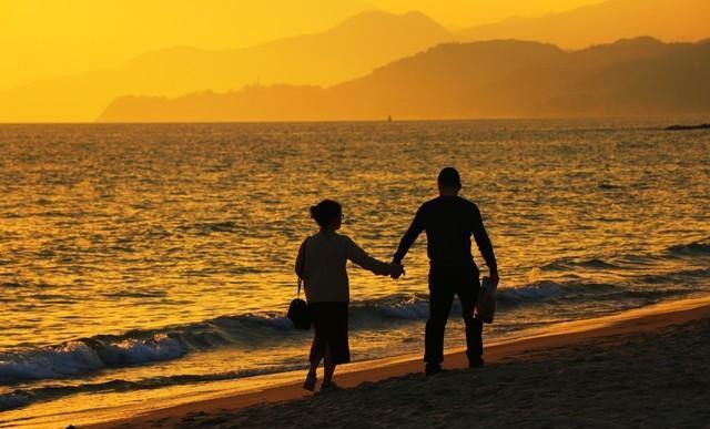 人过70才顿悟：这四样才是靠山！子女出息不如手握这些实在