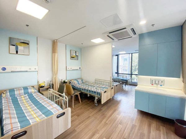 2025上海嘉定区医养结合养凯发国际老院推荐失能特护有保障专业医护团队、适老化设施一应俱全速查电话地址与费用!(图4)