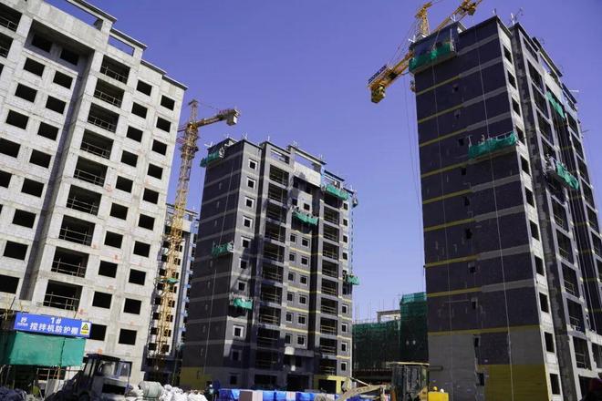 城西发展产城融合筑基石 民生安居谱新篇——一〇四团房地产业高质量发展纪实(图4)