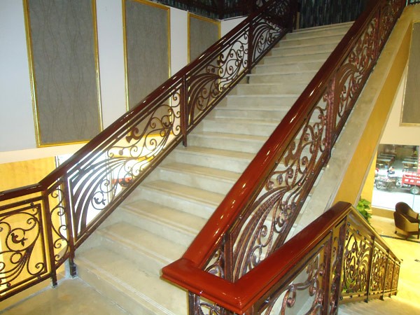 凯发旗舰厅家用楼梯扶手介绍楼梯扶手高度一般多少(图4)