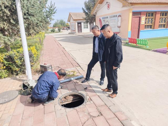 民乐县民联镇寄宿制小学开展校园安全“回头看”专项检查活动