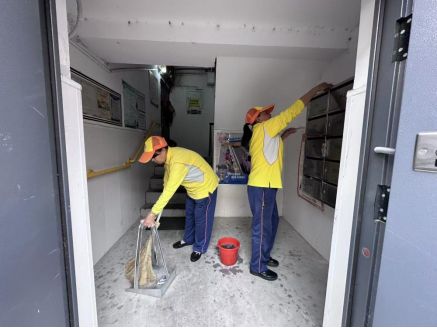 门头沟区大峪街道联合区公共文明协调办开展环境清洁志愿服务活动