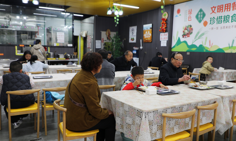 桐梓武胜社区：打造老年人“快乐大本营”(图3)