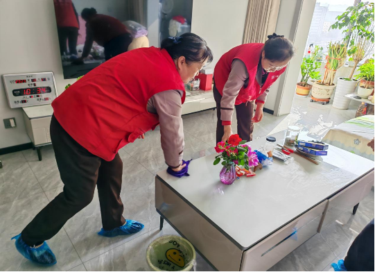 马泉街道敬老月活动：党建引领聚合力银龄关怀暖金秋