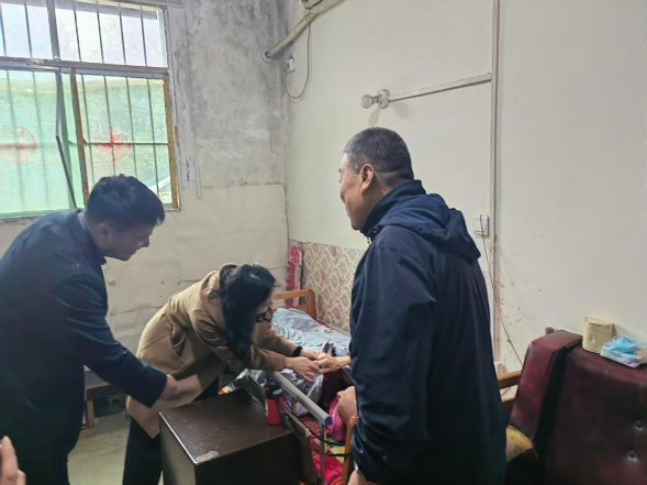 马泉街道敬老月活动：党建引领聚合力银龄关怀暖金秋(图3)