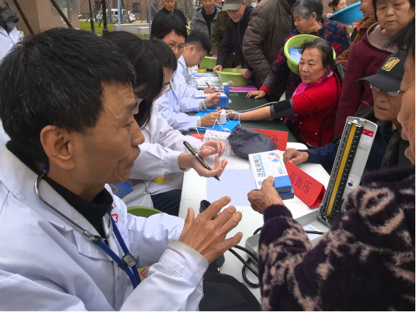 马泉街道敬老月活动：党建引领聚合力银龄关怀暖金秋(图4)