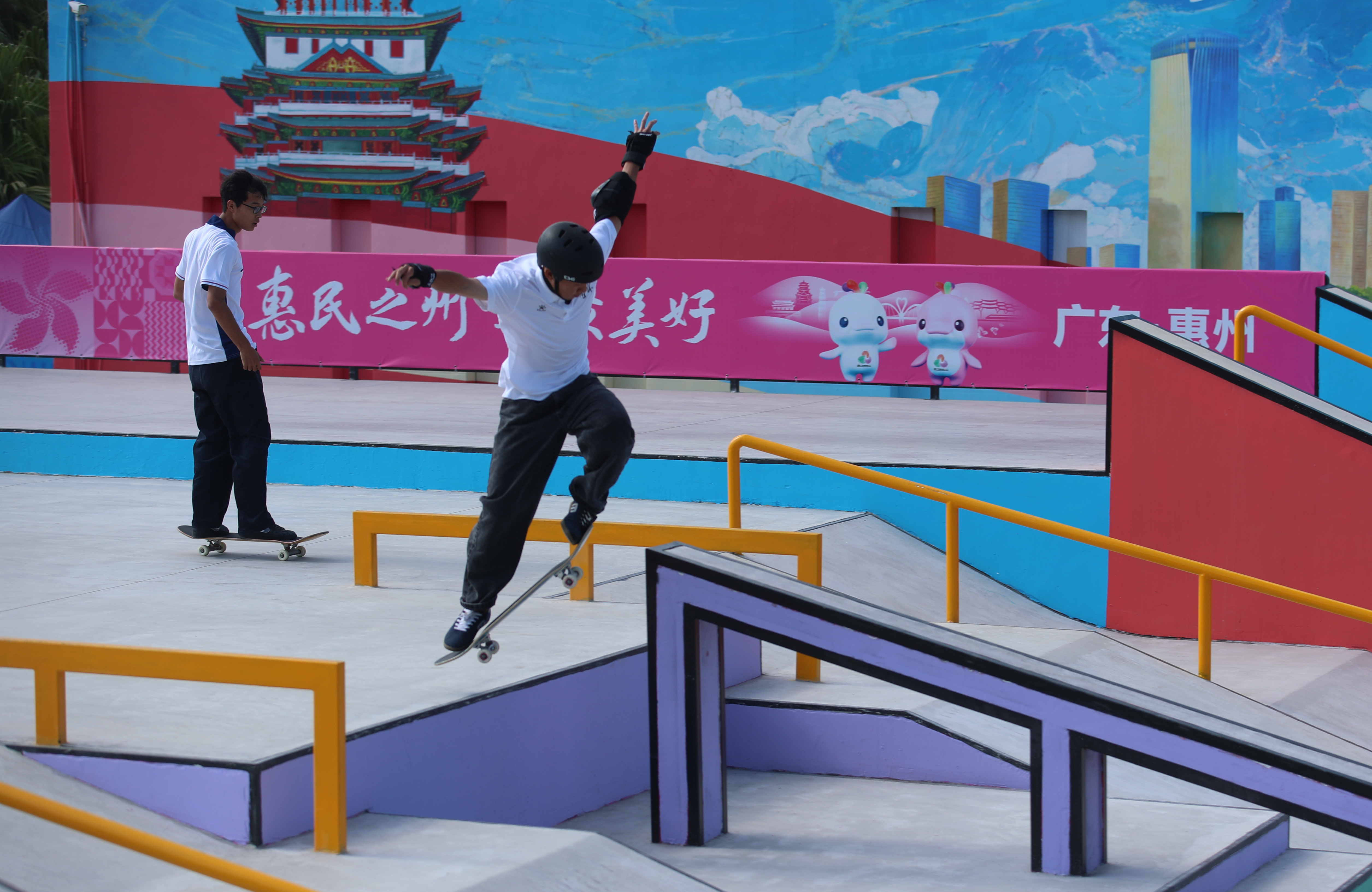 十五运会滑板比赛10日凯发国际惠州开赛60名顶尖滑手逐梦赛场