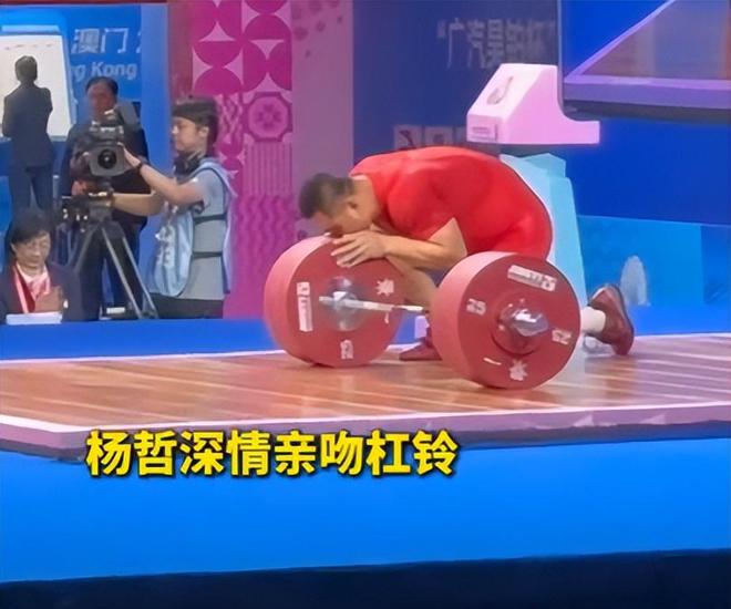 熊猫体育平台:再见!全运会刚结束已有11位选手官宣退役最大38岁最小28岁(图25)