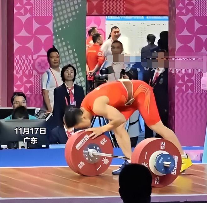 熊猫体育平台:再见!全运会刚结束已有11位选手官宣退役最大38岁最小28岁(图21)