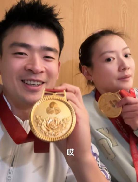 熊猫体育平台:再见!全运会刚结束已有11位选手官宣退役最大38岁最小28岁(图27)